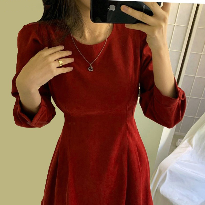 Dark academia red dress